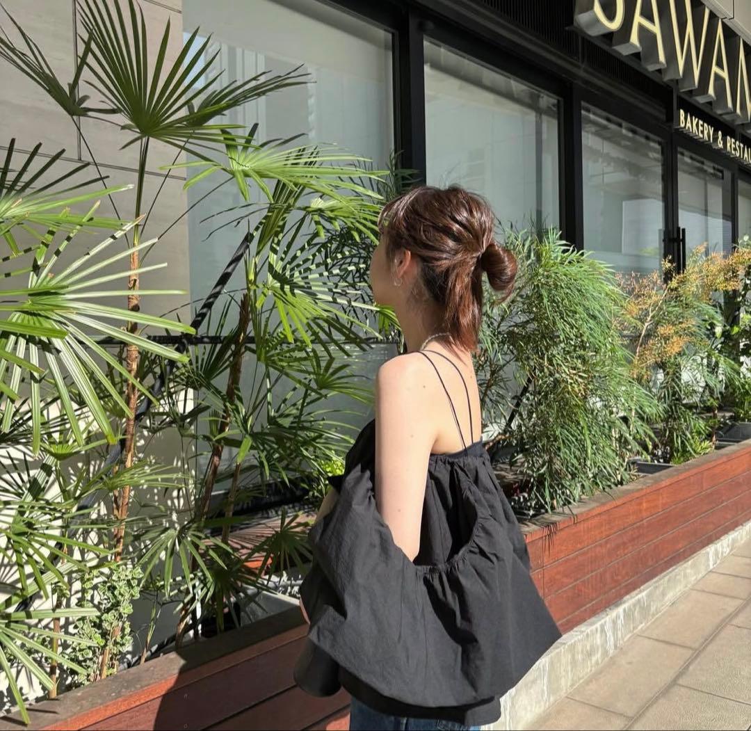 【新品未使用】⭐︎正規品⭐︎ETRE ナローストラップバルーンキャミ