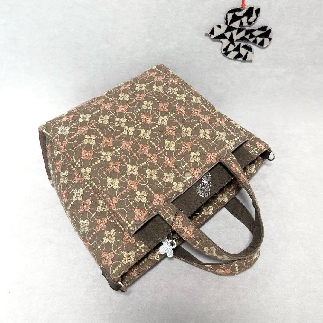 ハンドメイド　音の絵　ミナペルホネン　大きなポケットのスクエアトート⑅︎◡̈︎*