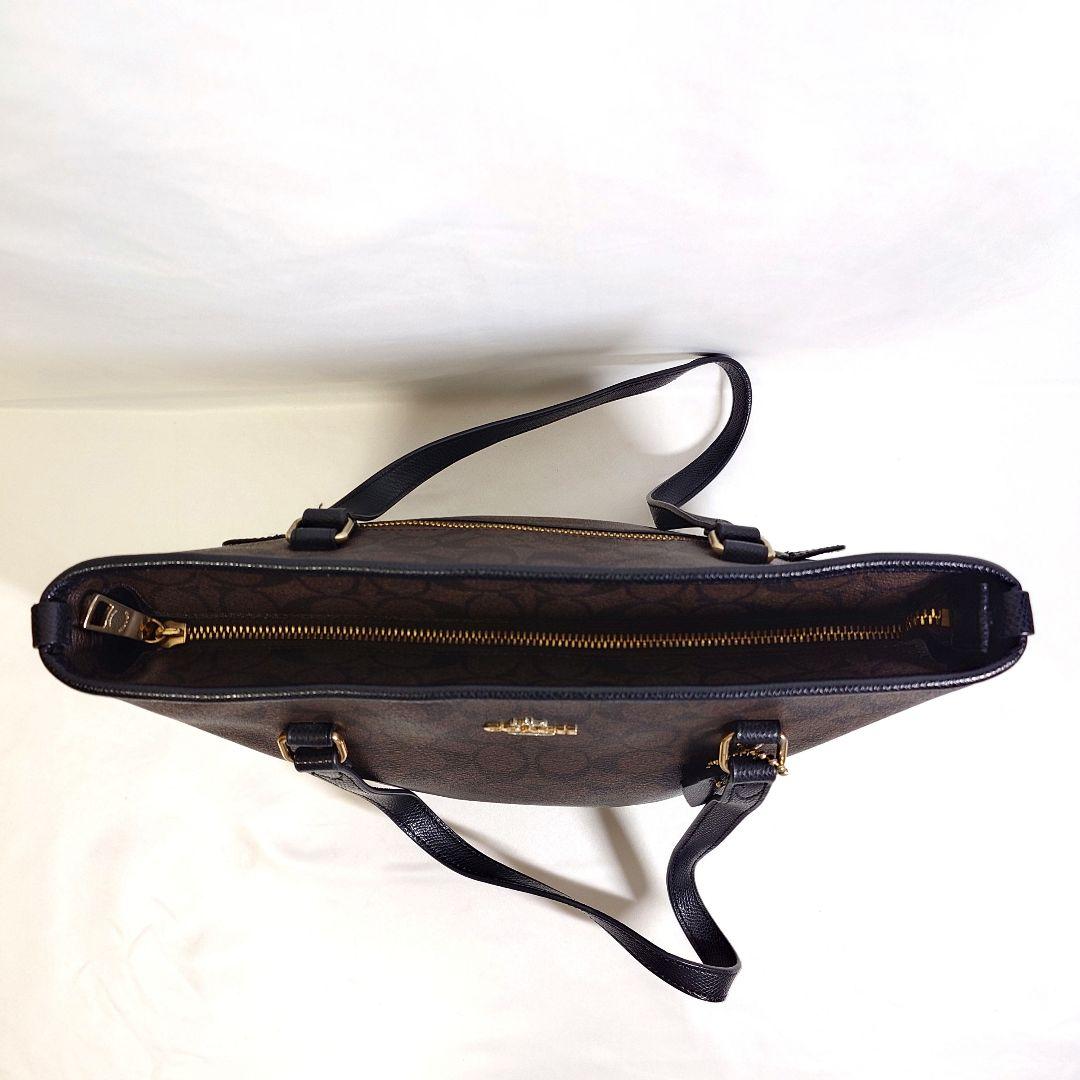 美品 コーチ シグネチャー トートバッグ　 型番F34603