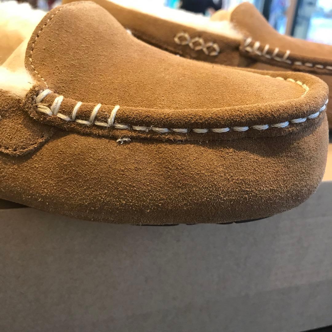 【新品未使用】 UGG アグ モカシン アンスレー スリッポンムートンシューズ