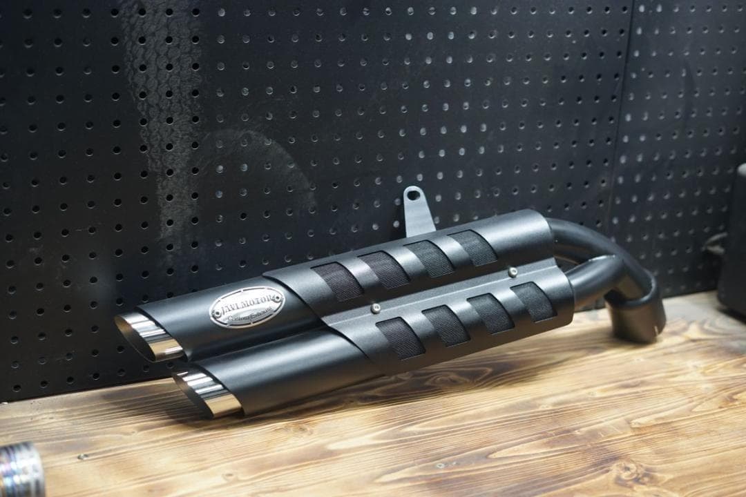 オマケなし　レブル250 2023年以降　２本出しマフラー Gem x Javi