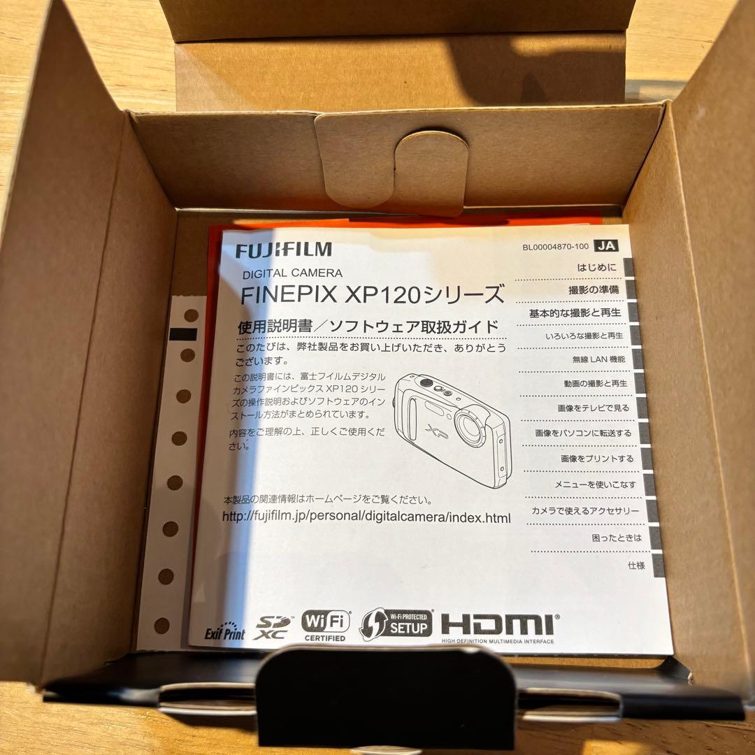 デジタルカメラ FUJIFILM FinePix XP120