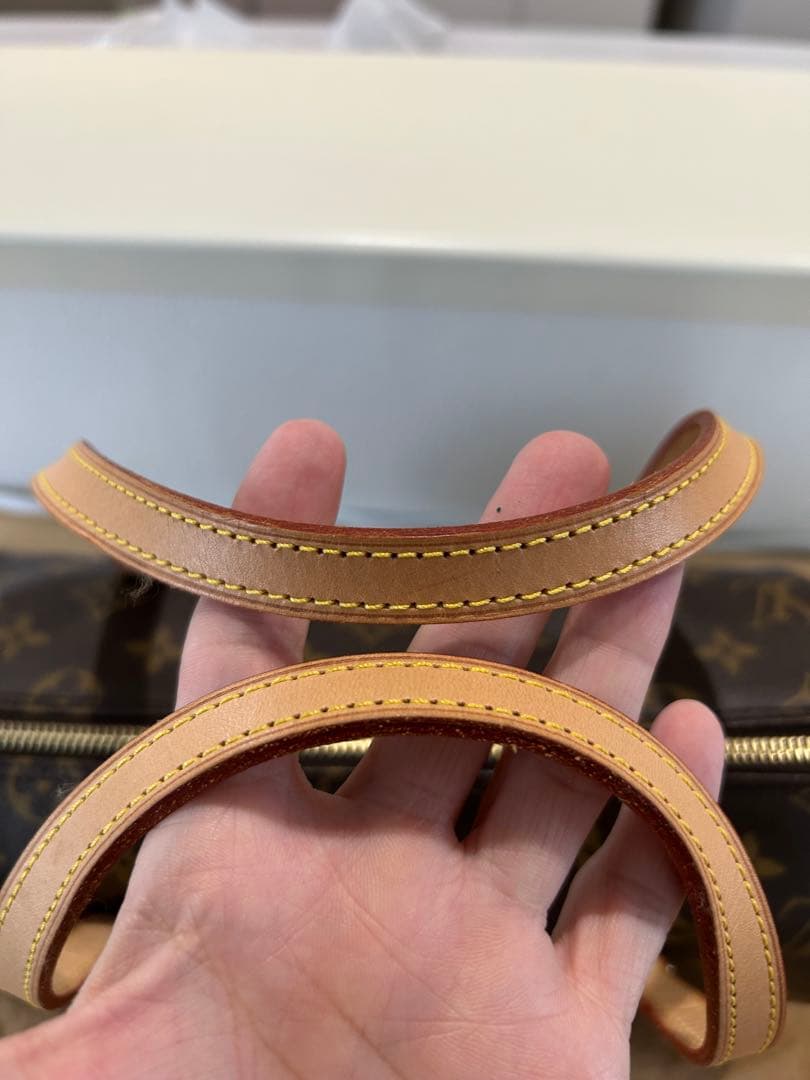 超美品　Louis Vuitton モノグラムバッグ　パピヨン