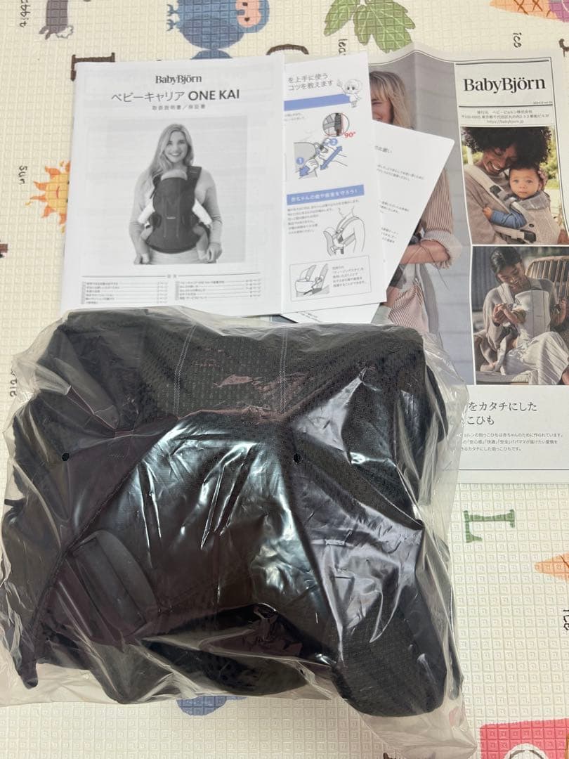 未使用 BABYBJORN ベビージョルンONE KAI AIRメッシュブラック
