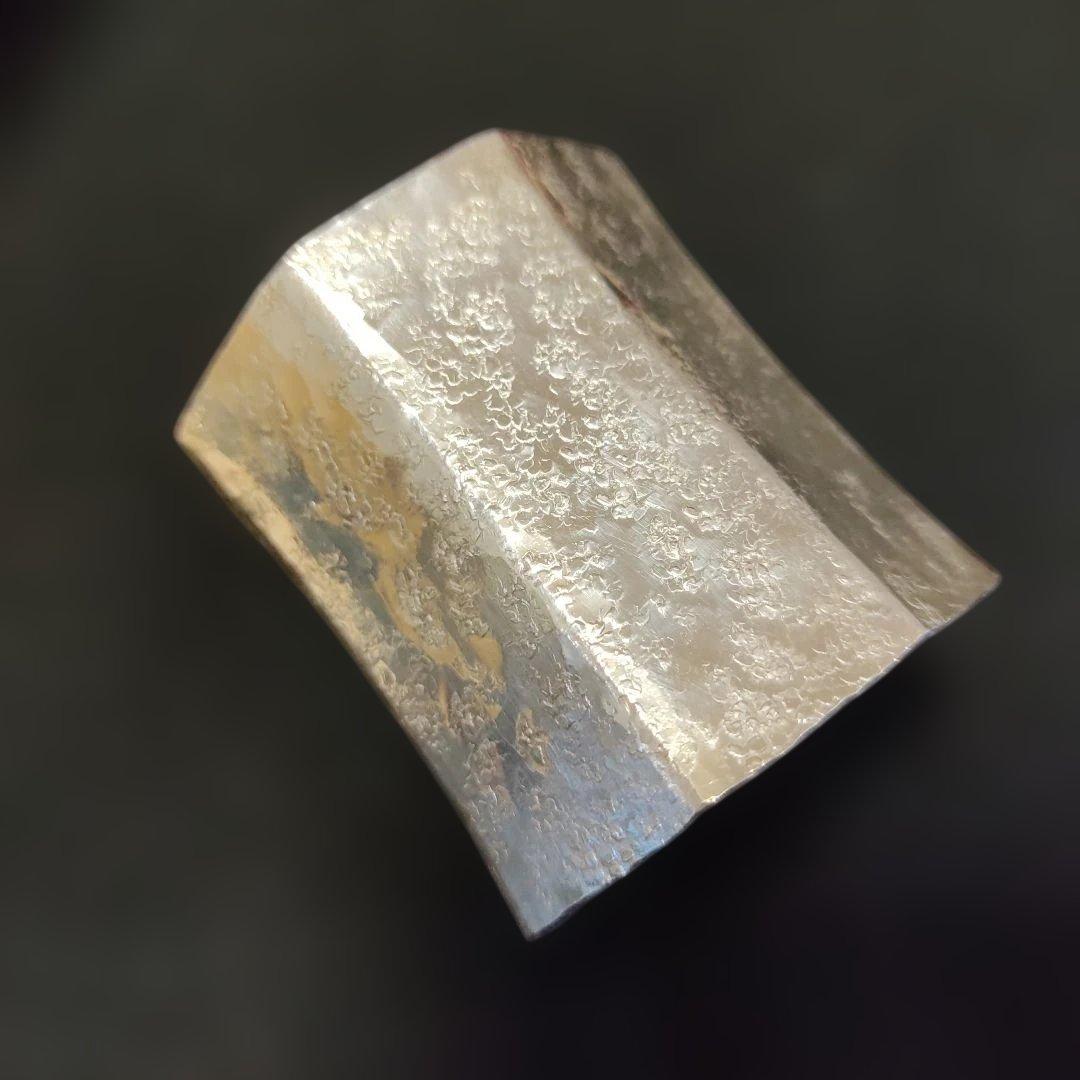 南鐐八角蓋置き。竹影堂。銀製品。 銀杏、いちょう。約70g。茶道具。