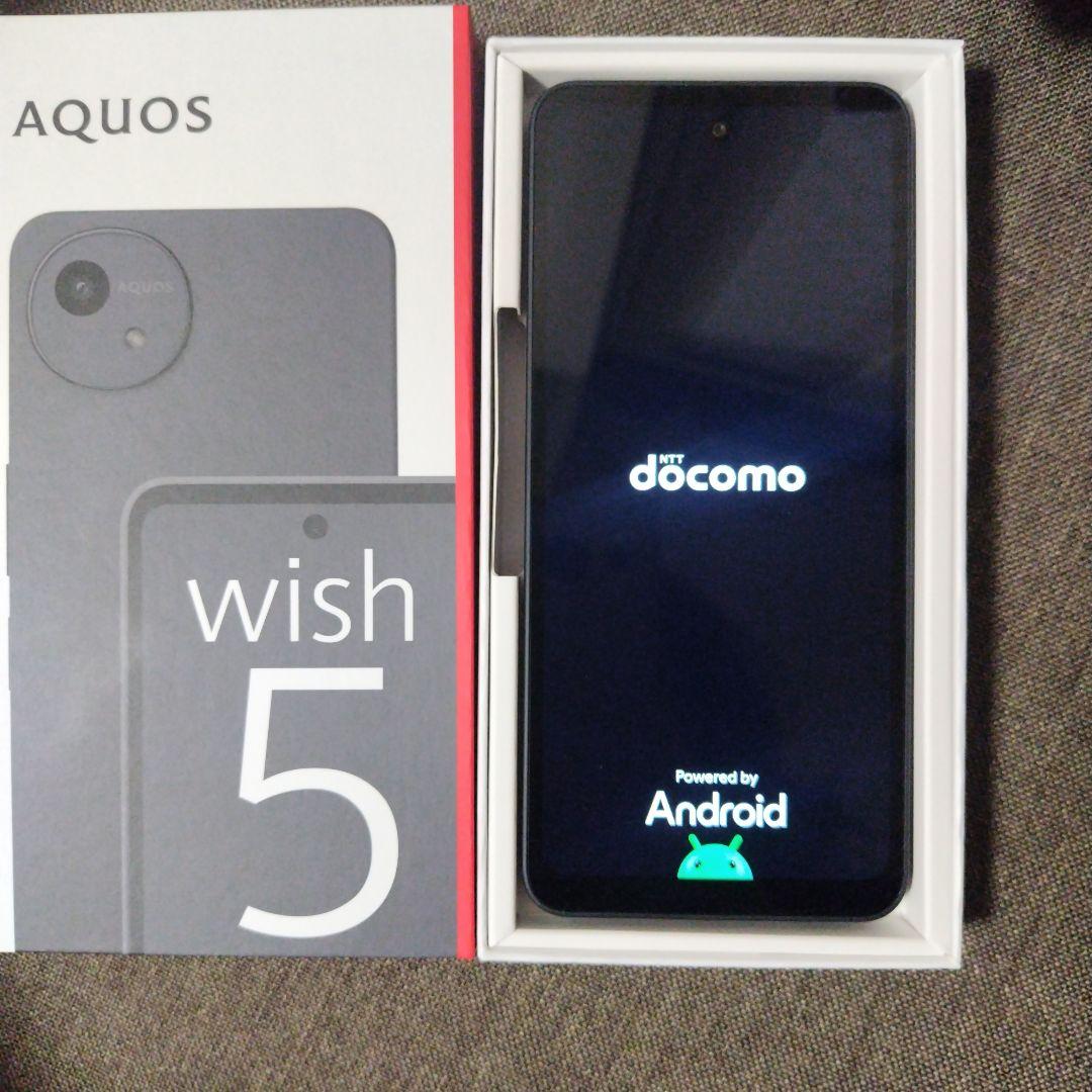 AQUOS wish 5 docomo 本体