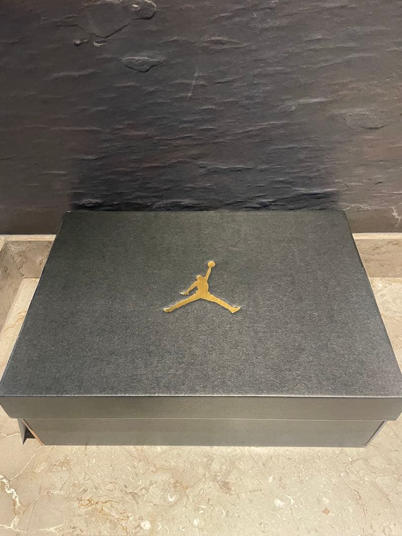 Jordan エア ジョーダン 6 ホワイト/バーガンディ