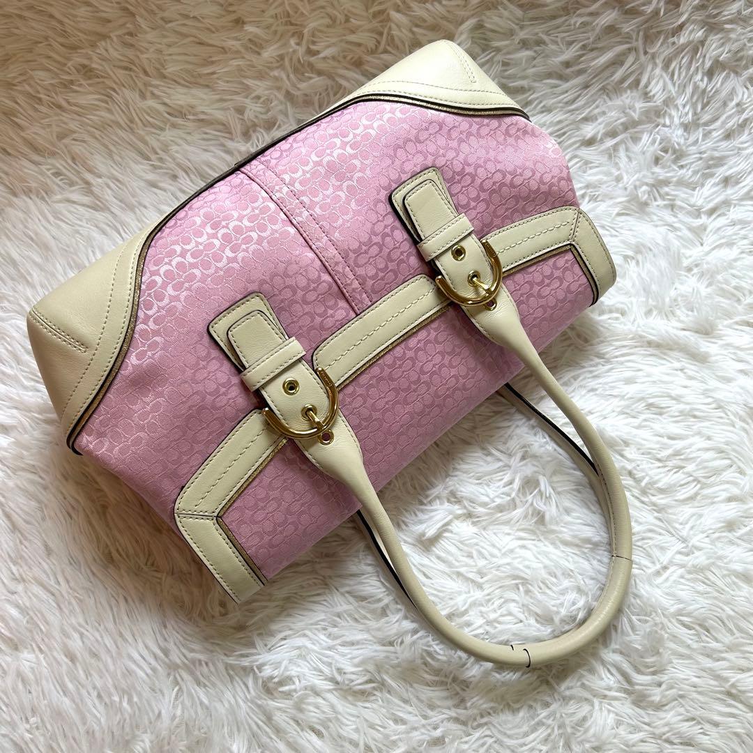 美品 coach シグネチャー SOHO ピンク ハンドバッグ フラップ