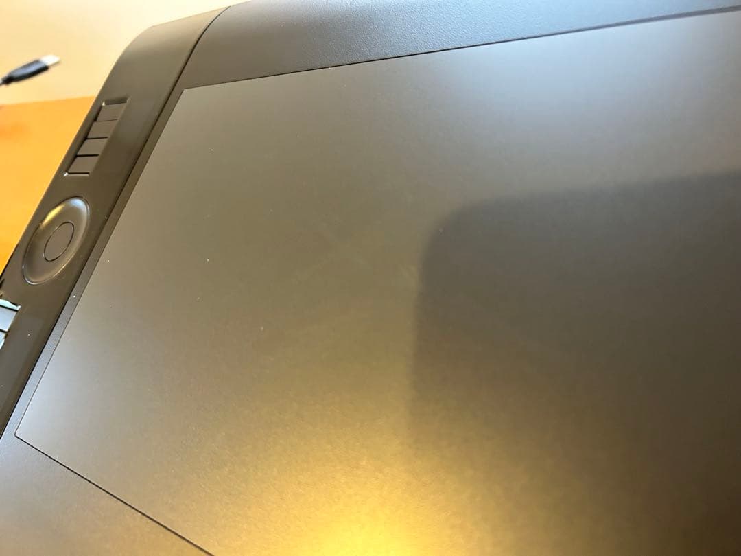 ワコム ペンタブレット intuos4 Medium