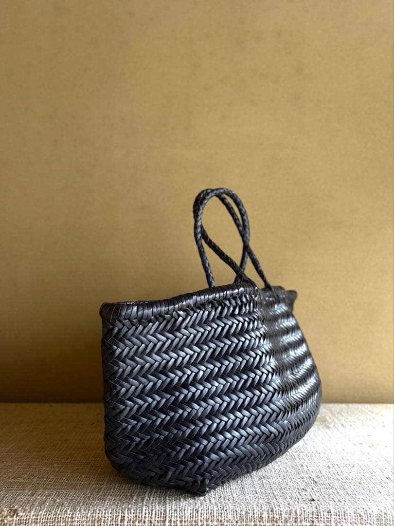 DRAGON【美品】TRIPLE JUMP BIG 黒色 メッシュバッグ