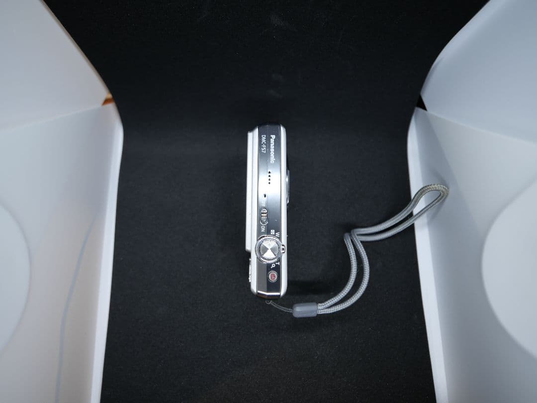 【動作確認済・電池充電器付】LUMIX コンデジDMC-FS7