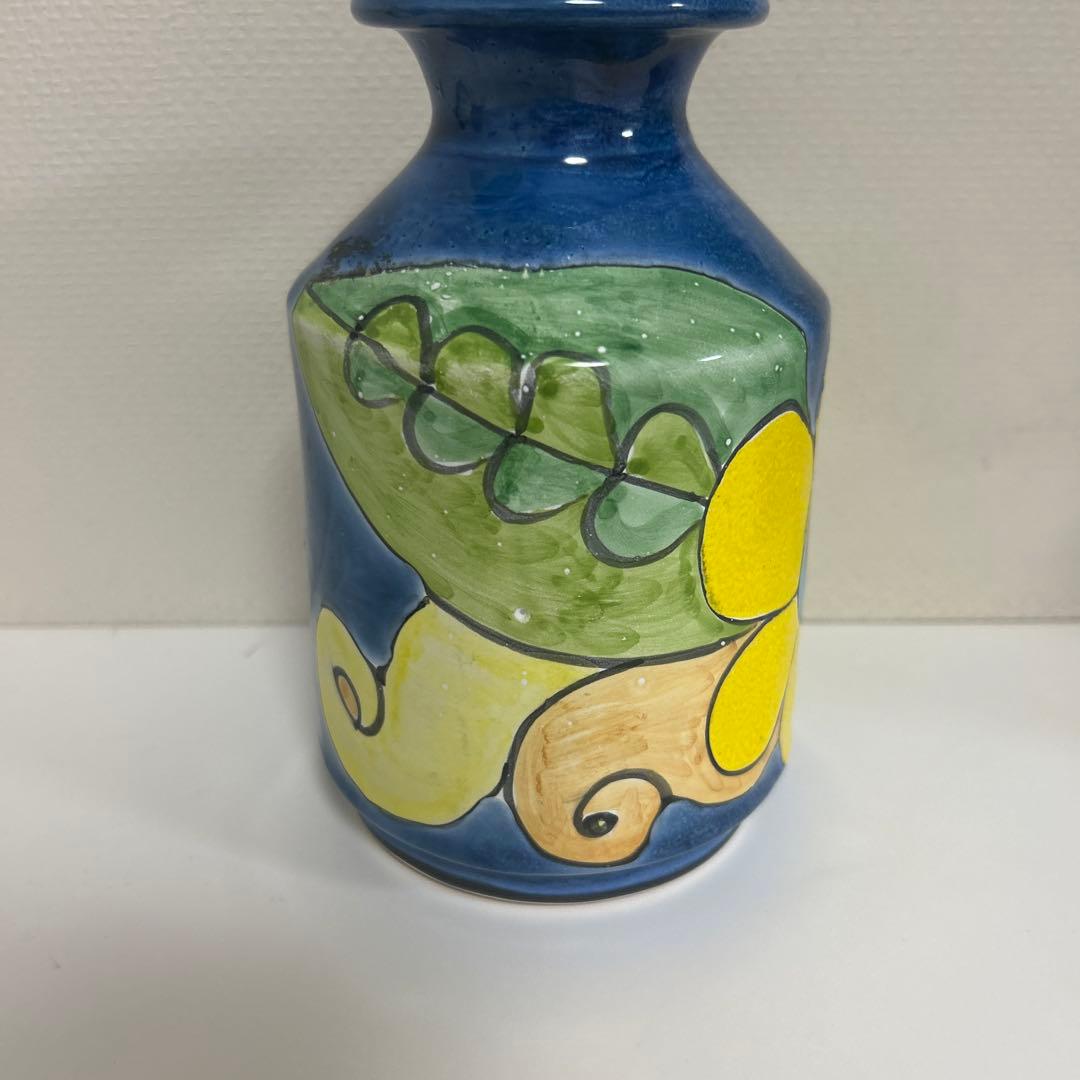 ニーノ・パルッカ（Nino Parrucca）のイタリア製シチリア陶器の花瓶　花