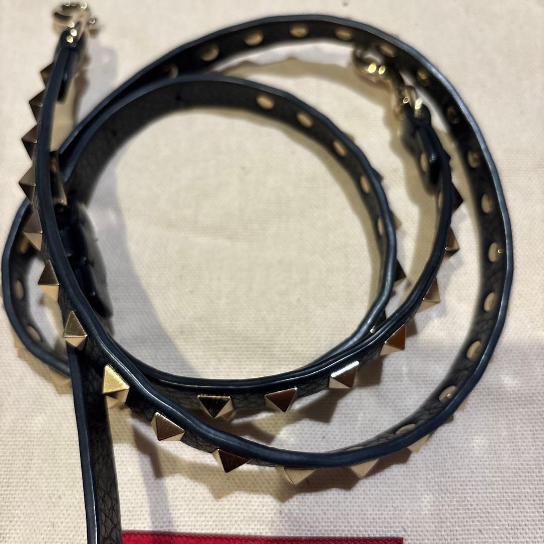 ヴァレンティノ　ロックスタッズショルダーバッグ