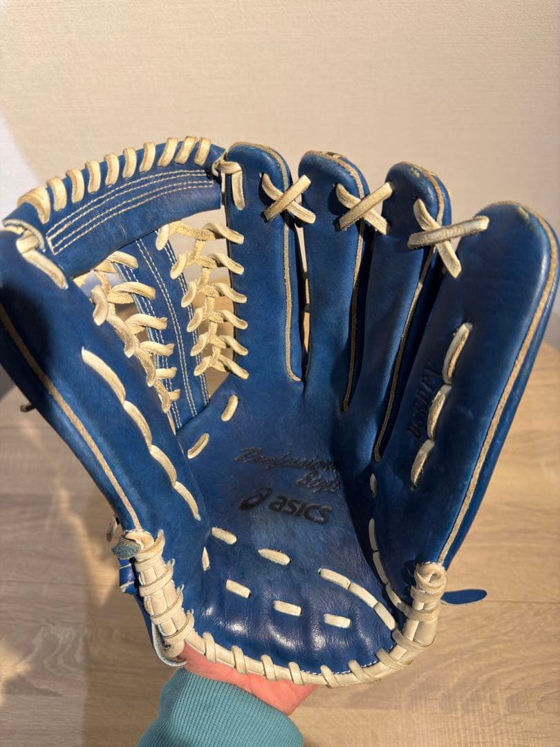 大谷翔平着用モデル　asics 軟式グローブ 青