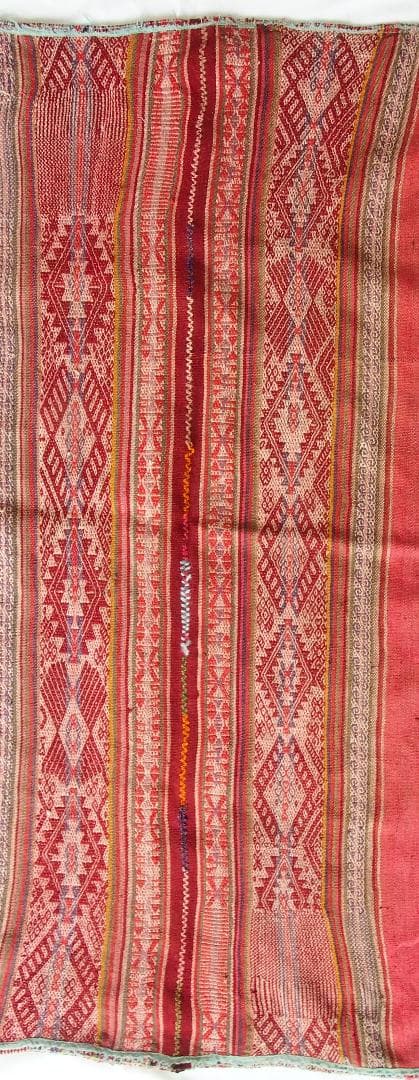 クスコ大聖堂前で入手、スーユなどインカ伝統モチーフ織り込みビンテージ・ショール