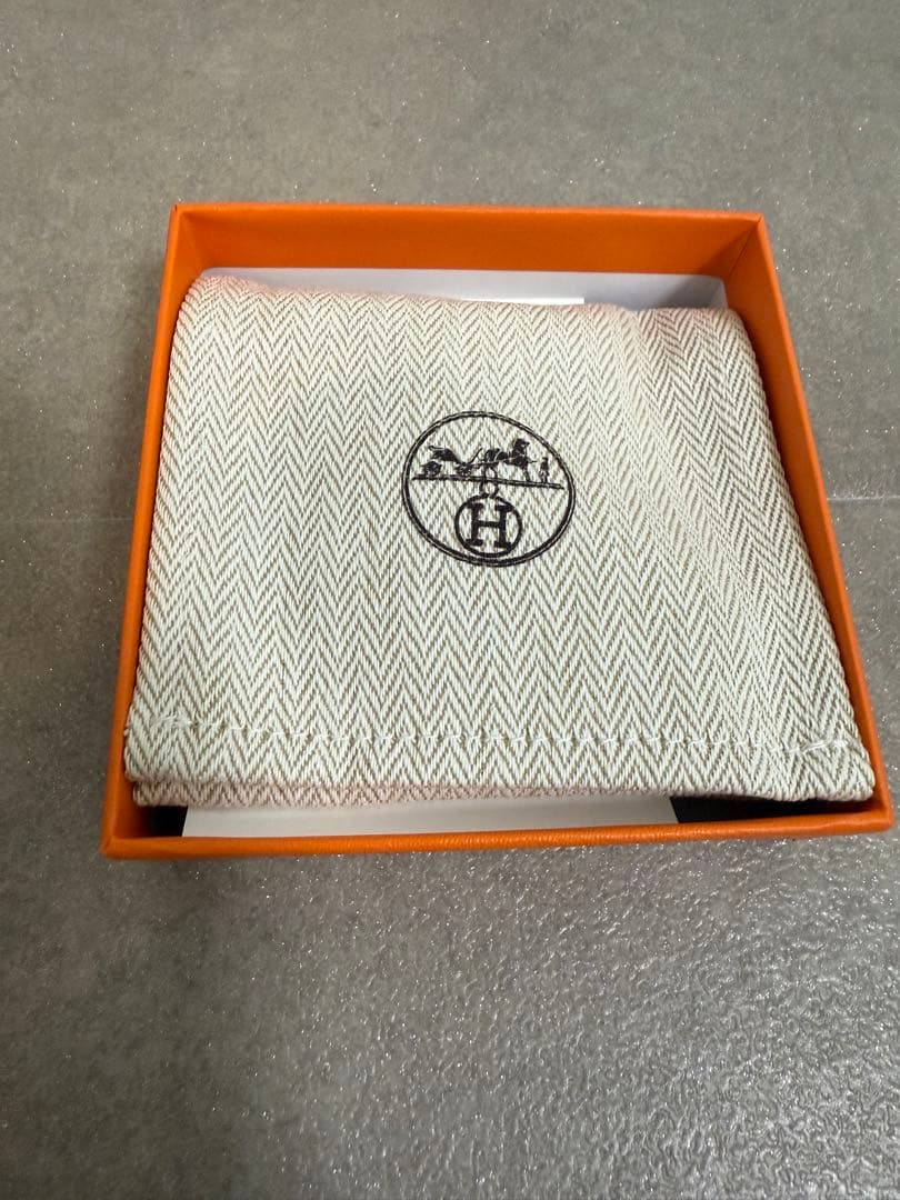 新品　エルメス　バレッタ　ルリ