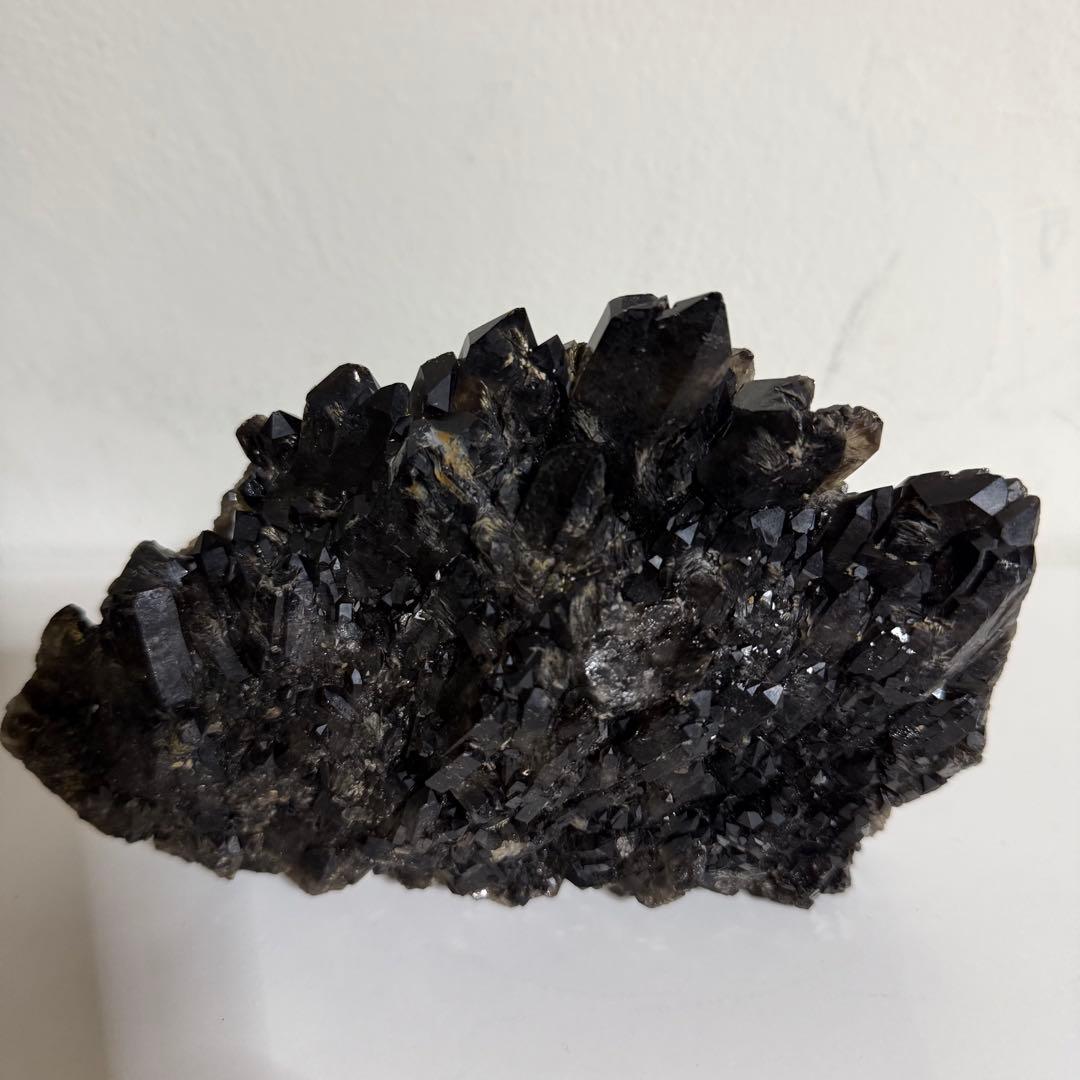 1.3 kg! モリオン クラスター　原石　天然石　パワーストーン　魔除け