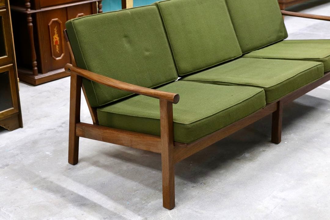 GMHS533C○オールドマルニ / maruni 孔雀 60年代 3人掛けソフ