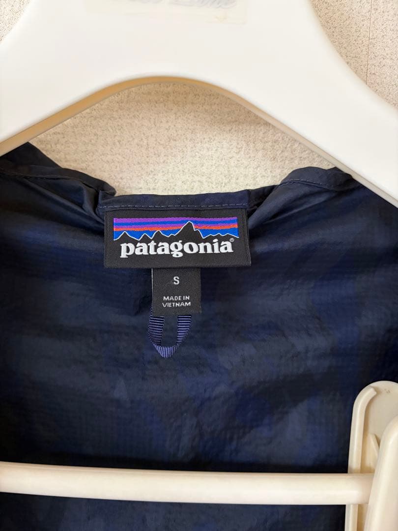 patagonia メンズ フーディニジャケット S