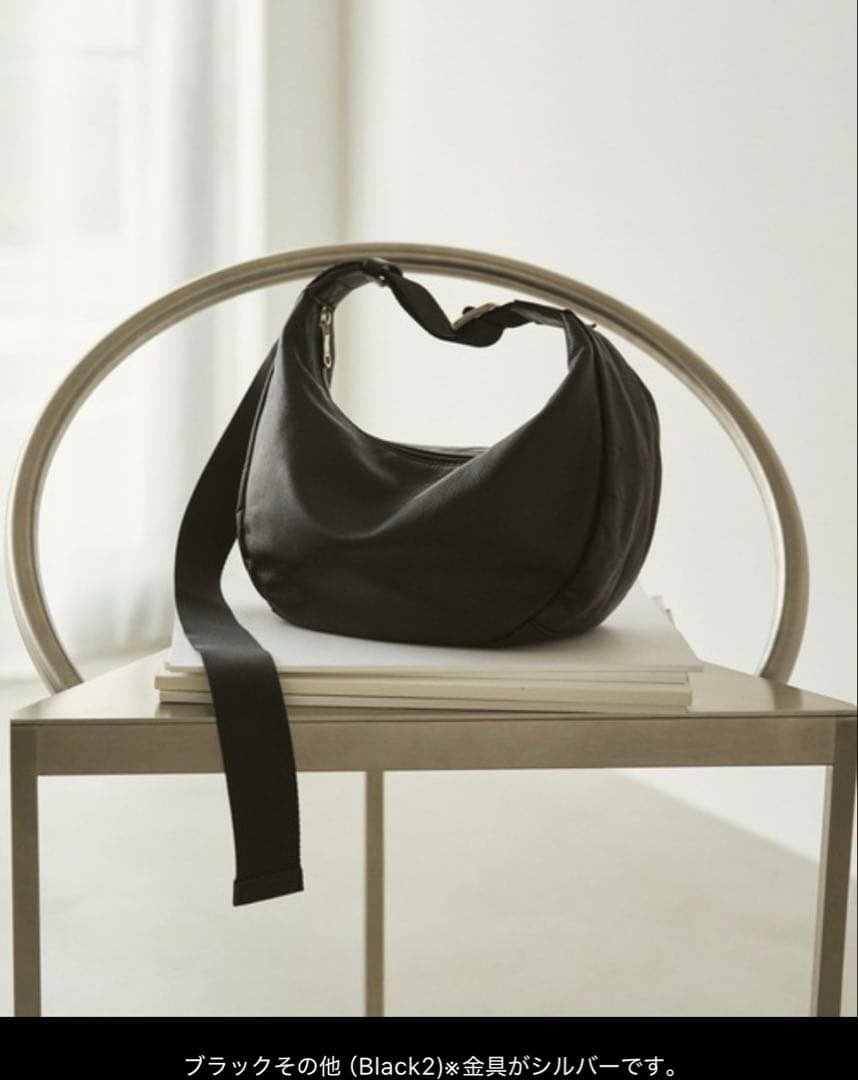 未使用☻ソフトレザーラウンドショルダーバッグ(CE-1326)