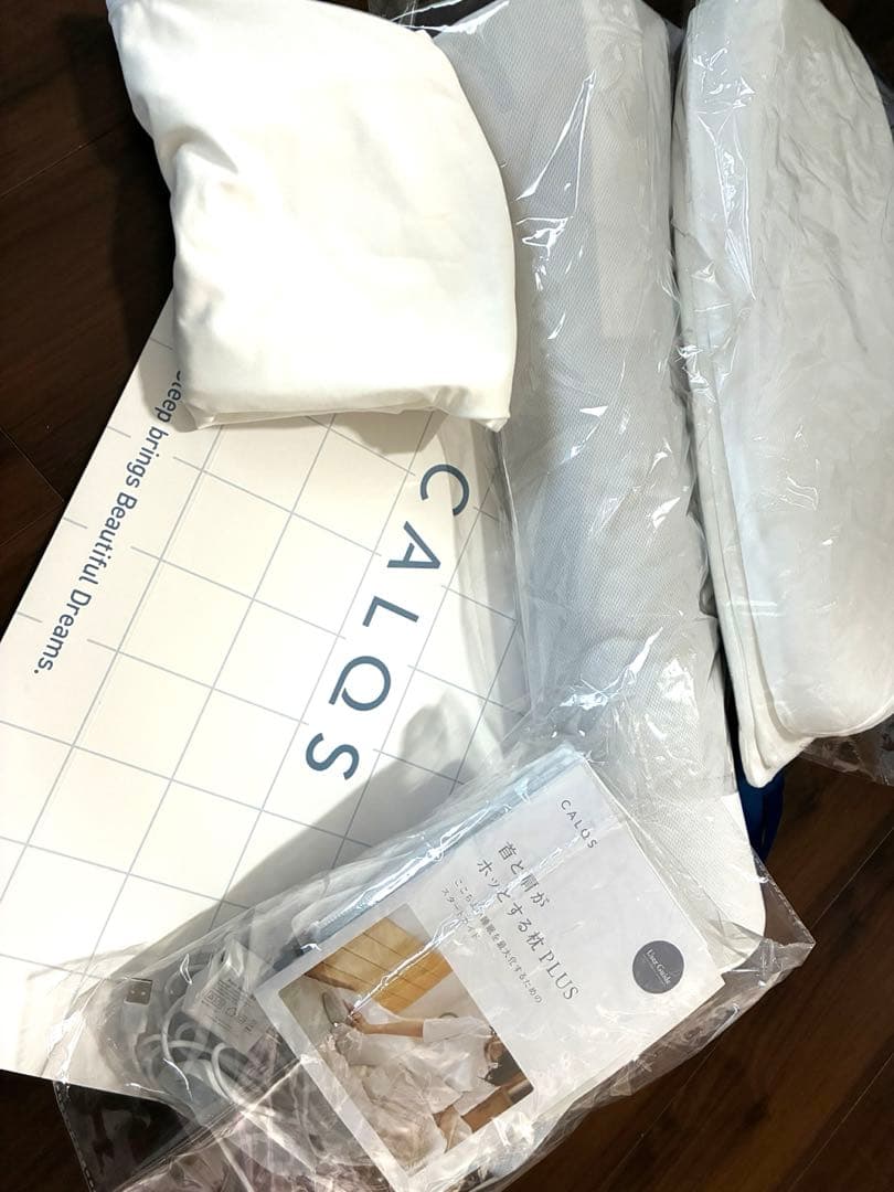 美品正規品▶︎CALQS （カルクス首と肩がホッとする枕PLUS温め機能マッサージ