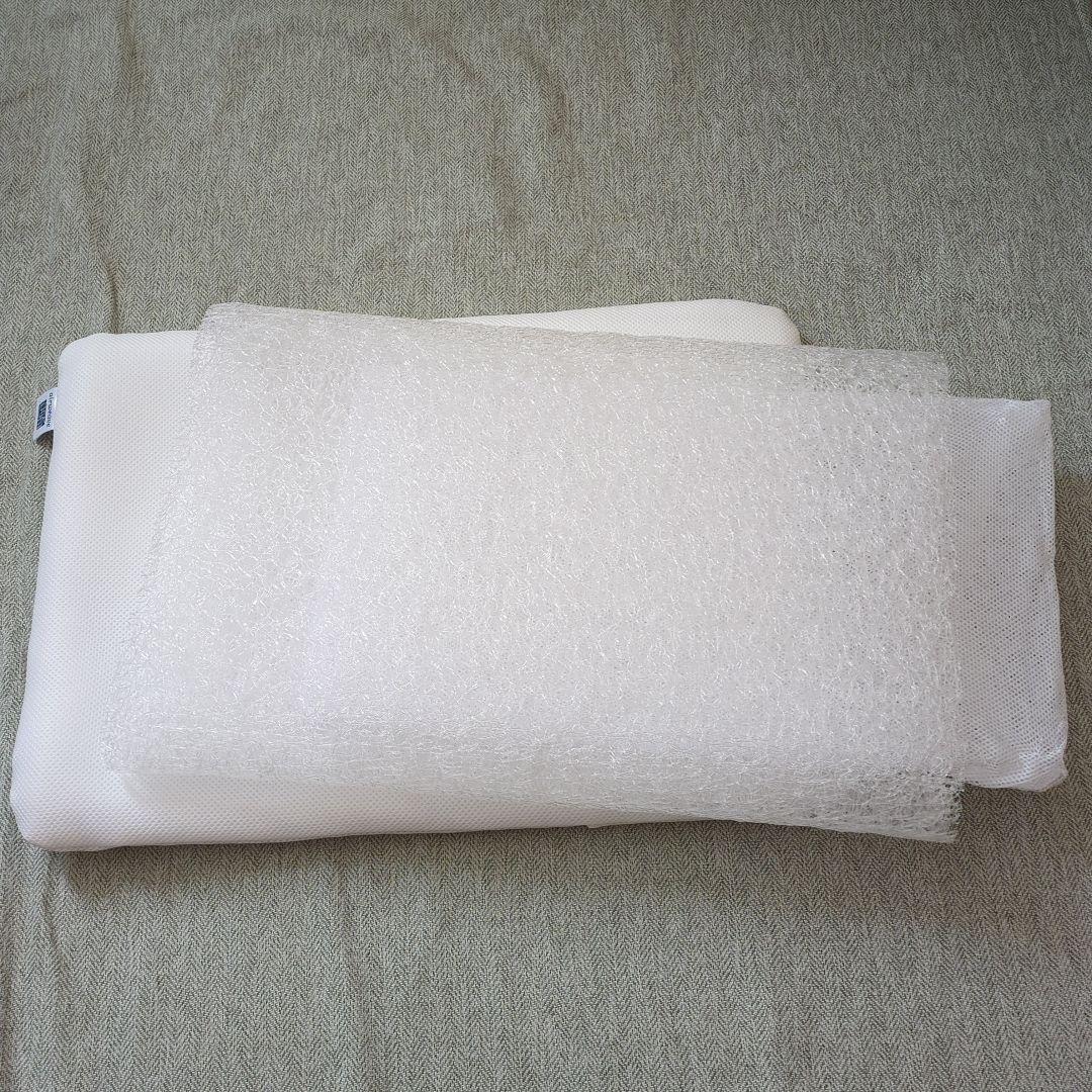 air weave ピロー　枕