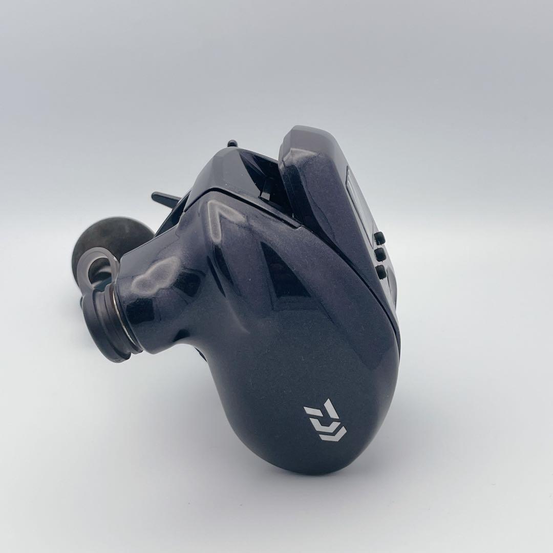 ほぼ未使用✨ダイワ 23 レオブリッツ 200J 右巻電動リール 実釣1.9km