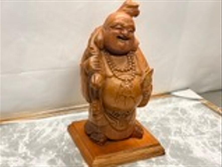 木製の置物　縁起物　台付き