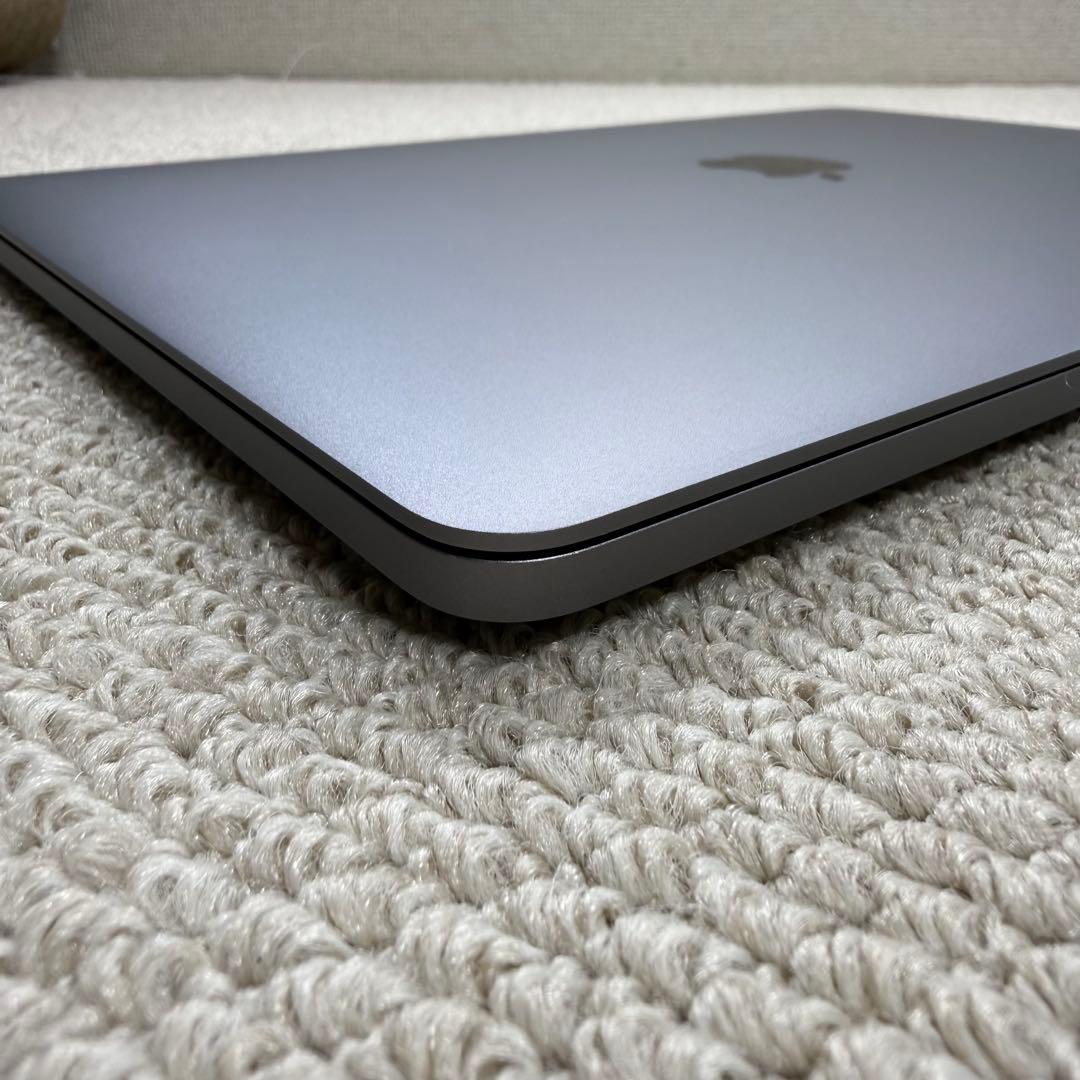 美品MacBook Pro 13 i5 8G 1TB 2017 Apple