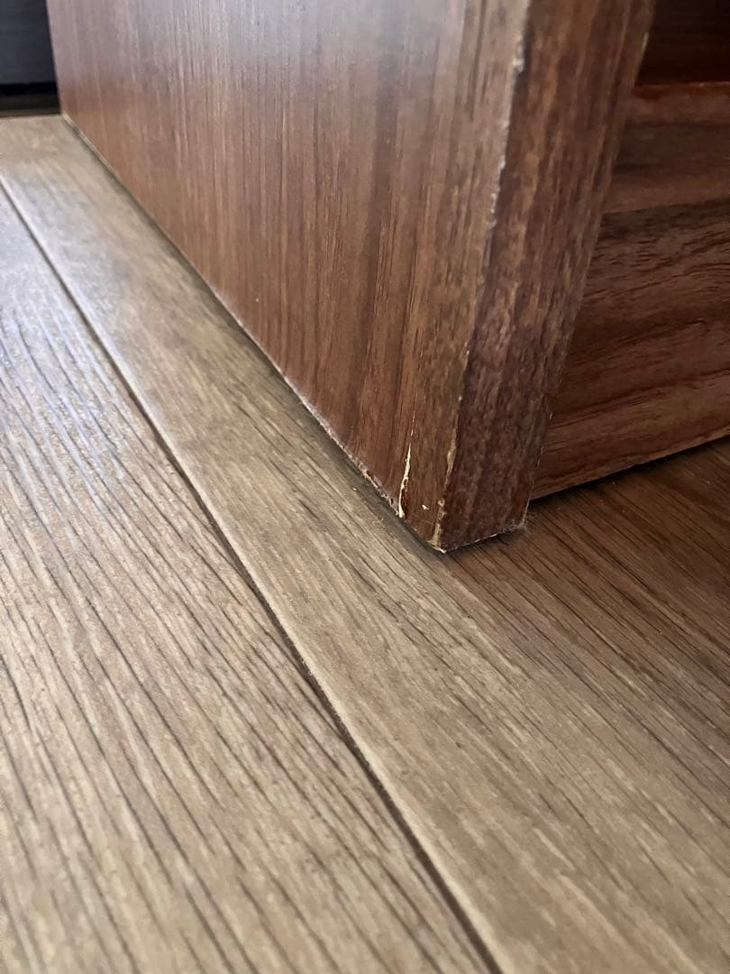 木製ラック ガラス扉付き