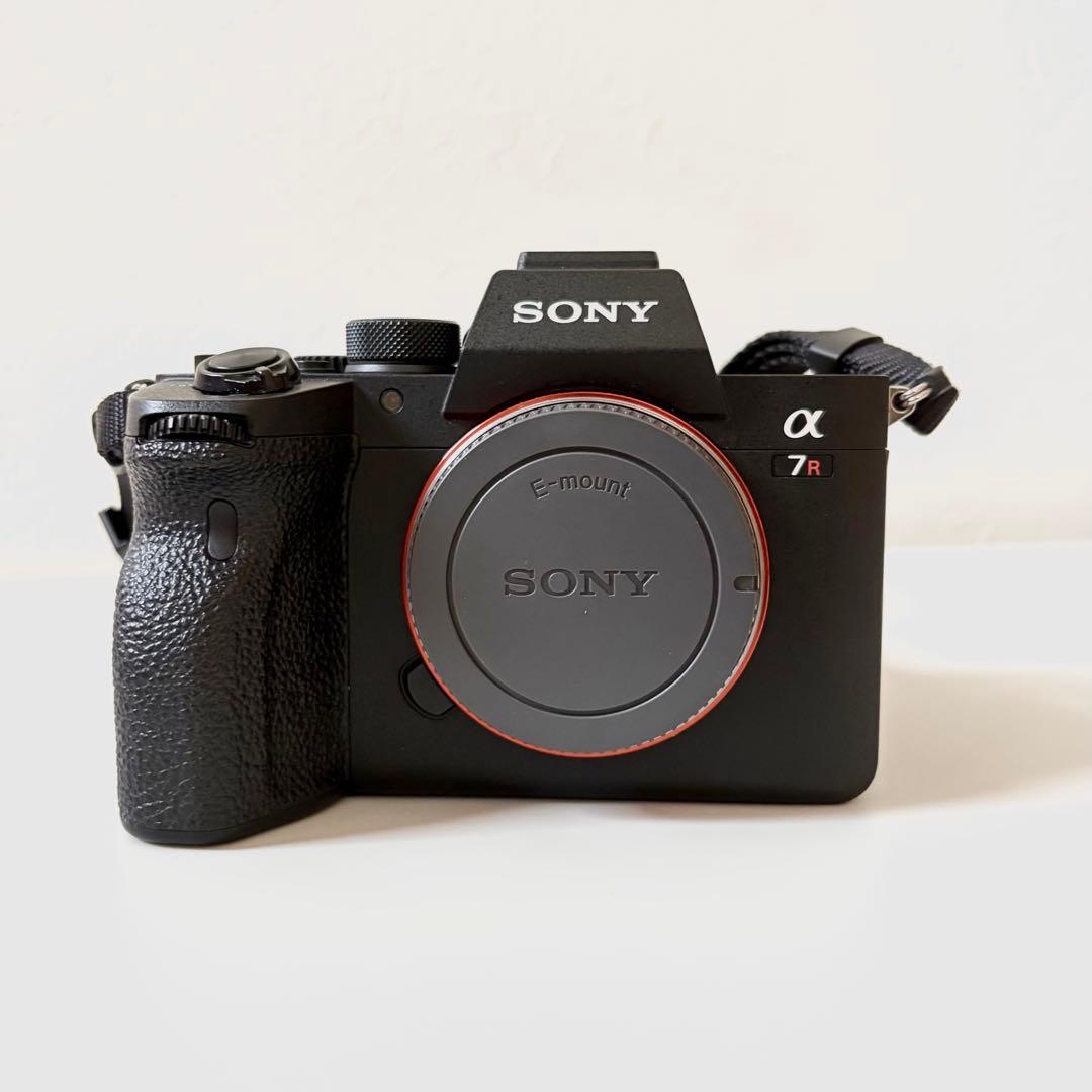 【年末年始限定特別セット価格！】 超美品SONY α7RⅣ ボディ　合計5点