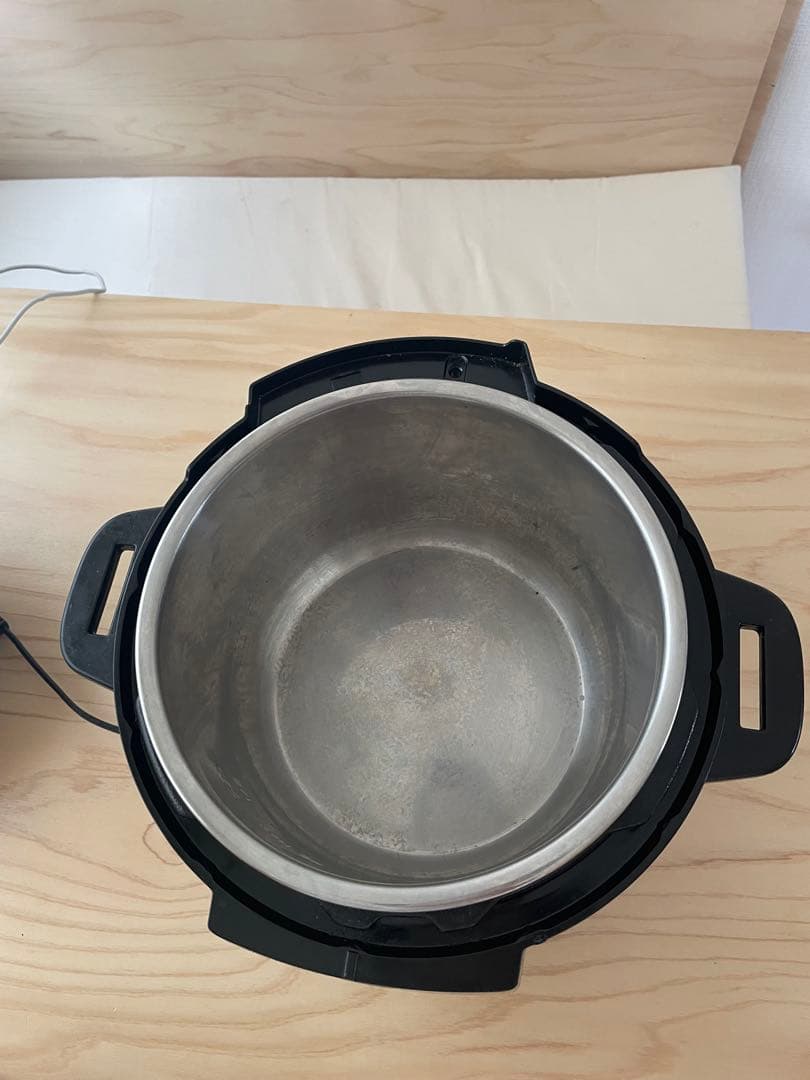 Instant Pot 電気圧力鍋 黒 5.7 L