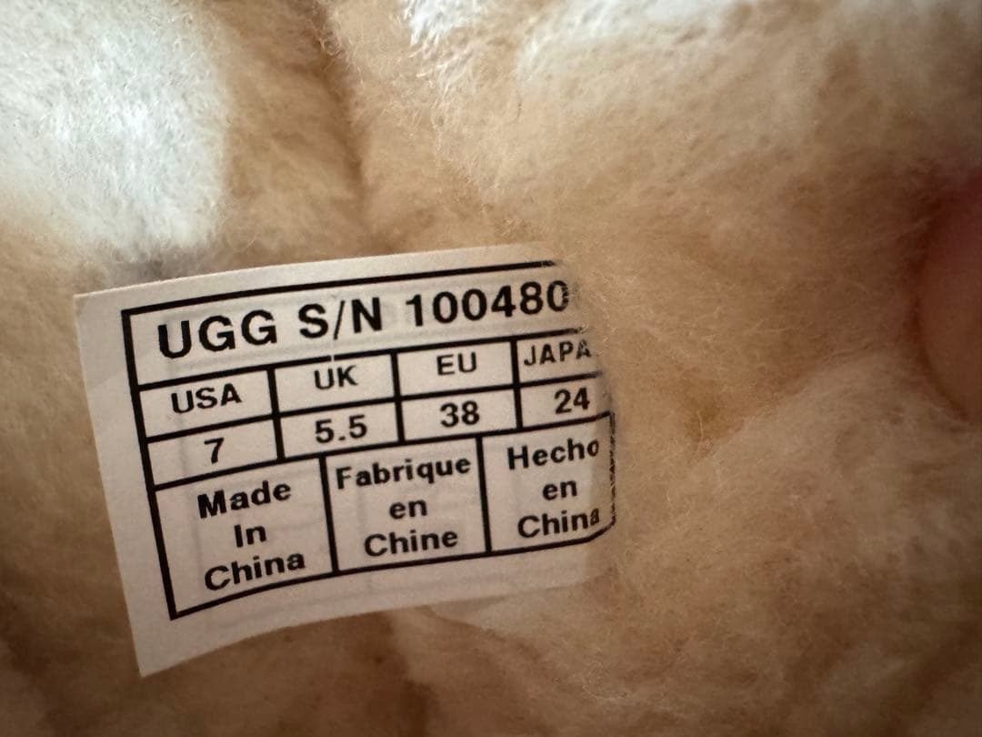 UGG アレーナ ALENA モカシン24cm 新品 早い者勝ち！！