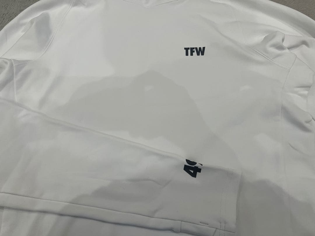 TFW49 ティーエフダブリュー49 ロングスリーブブラッシュドフーディ