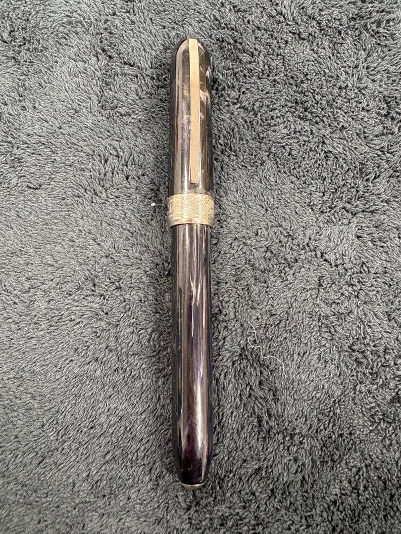 VISCONTI クラシック万年筆 黒