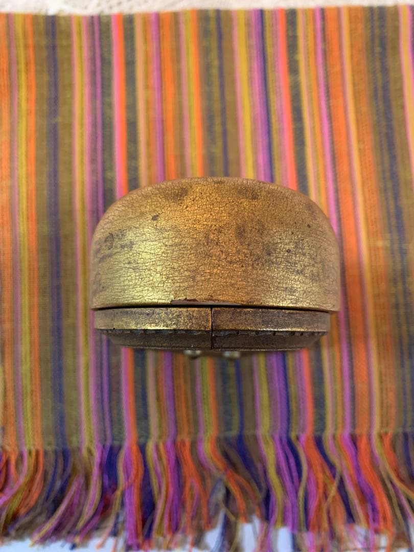 フランス製　アンティーク　木のドームに入った聖母子像の置物！厳かな雰囲気です！