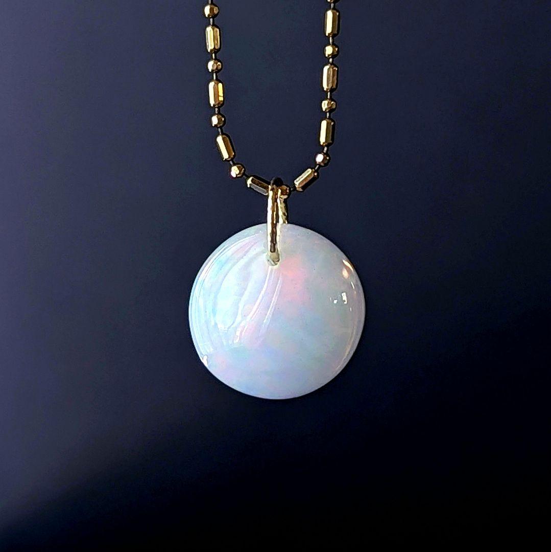 ♢pinkdog♢訳あり♢K18 ホワイトオパール 4.1ct チャーム