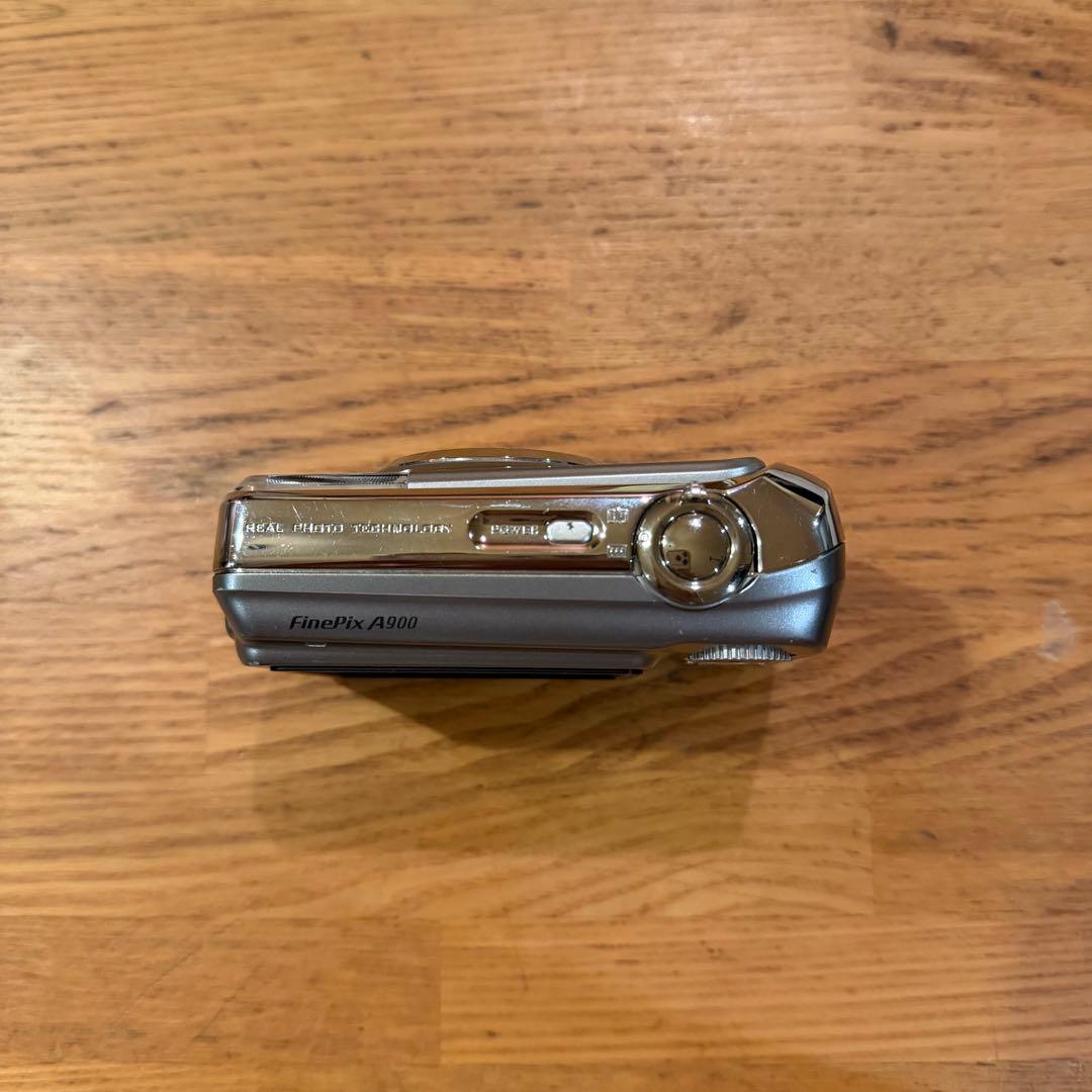 FUJIFILM FinePix A900 コンパクトデジタルカメラ