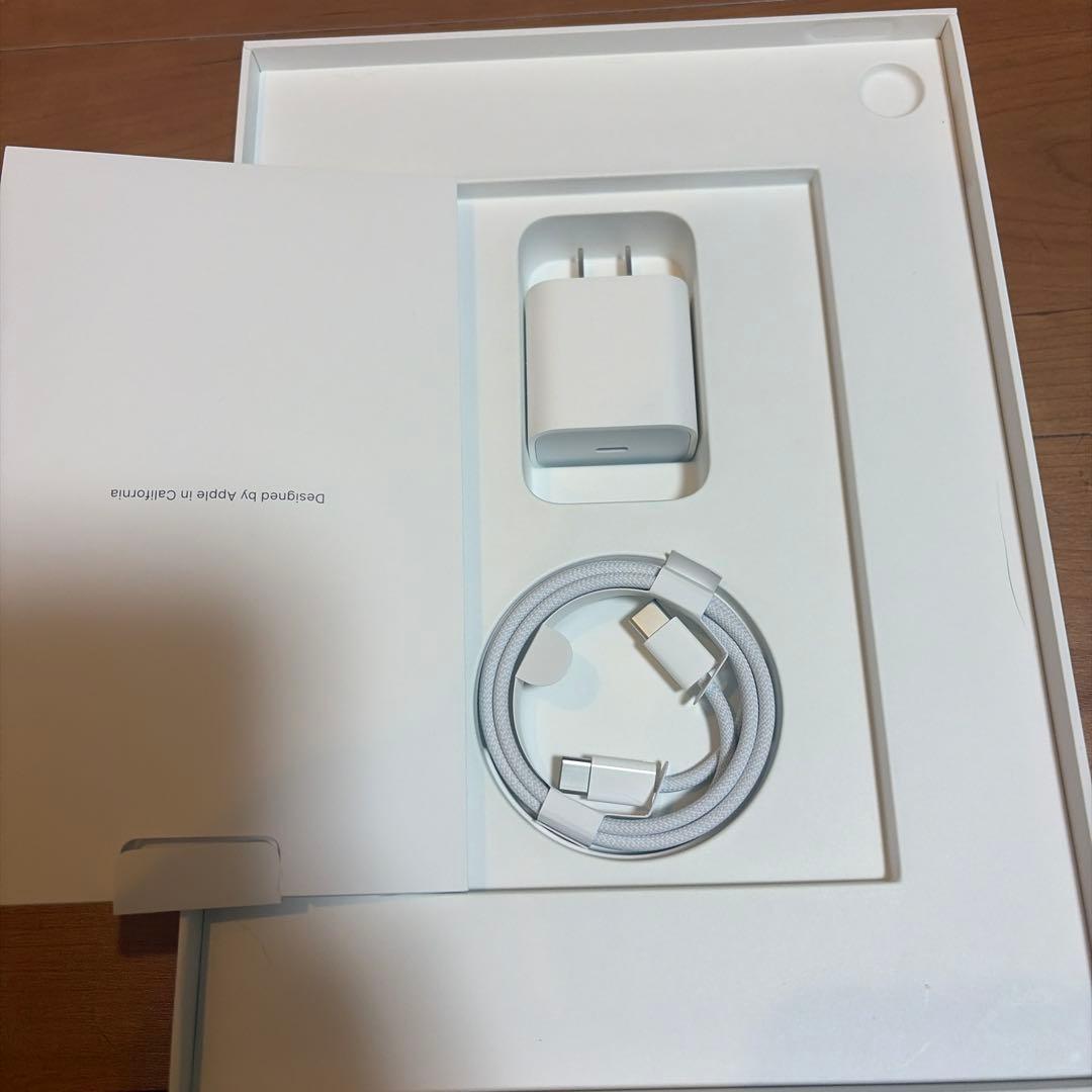 11インチ iPad Wi-Fi 128GB シルバー 2025年モデル　a16