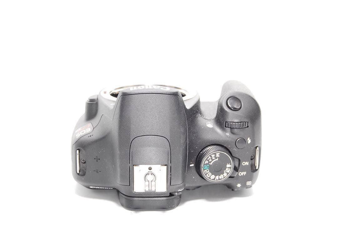 ☘️初心者向け☘️Canon Kiss X70 デジタル一眼レフ 高画質　美品