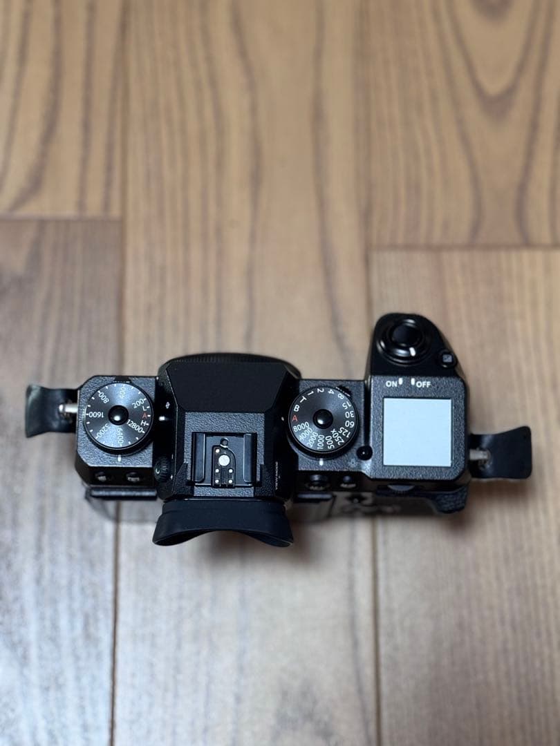 FUJIFILM X-H1 富士フイルム 予備のバッテリー付き中古品