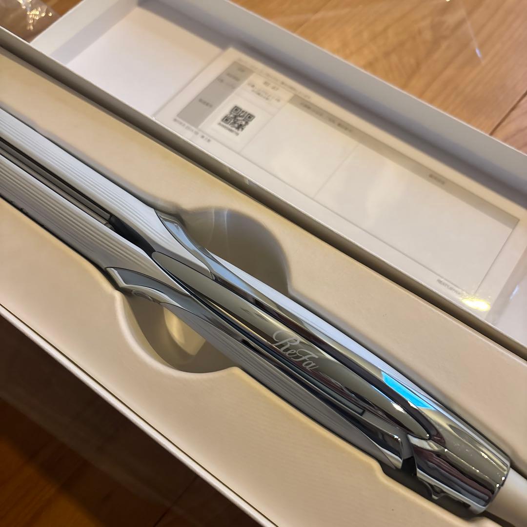 ReFa リファストレートアイロン プロ ホワイト