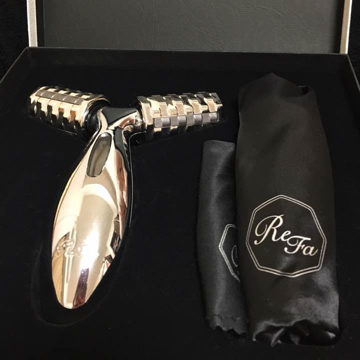 【美品】リファ ReFa PRO 箱 クロス 巾着付き