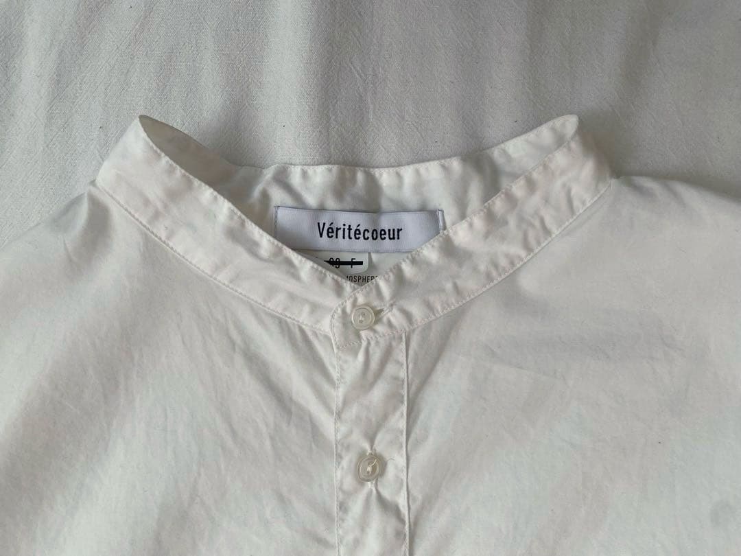 美品　Veritecoeur ユニセックススタンドカラーシャツ　VC-2591U
