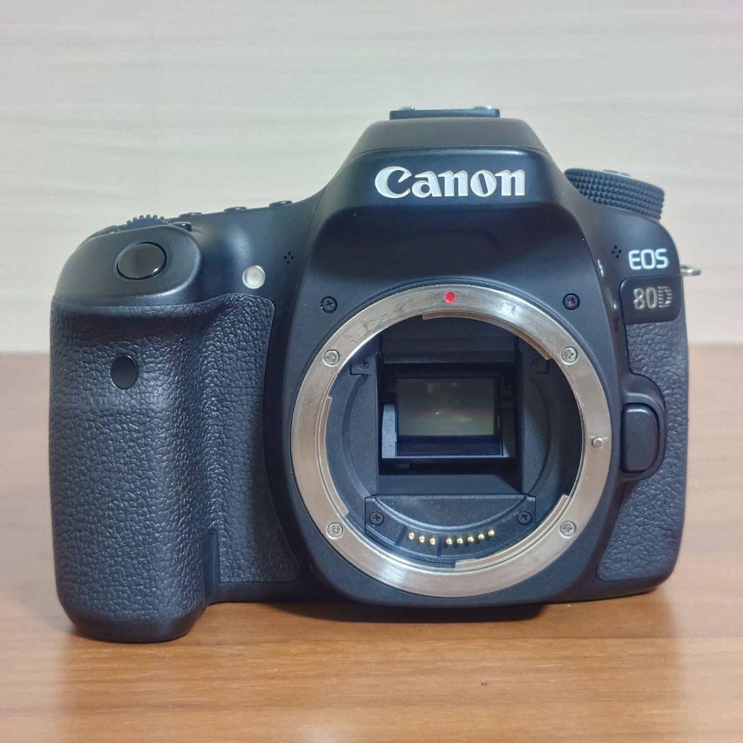 Canon EOS 80D EF-S18-135 IS USM レンズキット