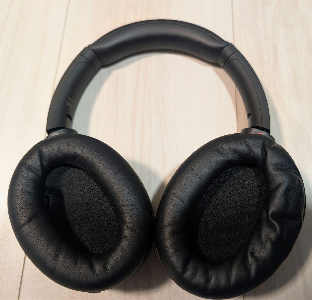 SONY　ワイヤレスノイズキャンセリングヘッドホン WH-1000XM4