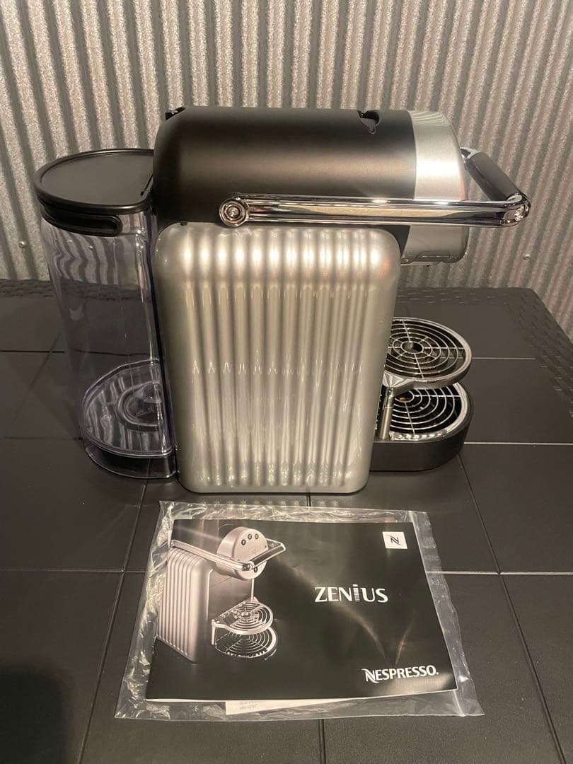 Nespresso ZENIUS エスプレッソマシン ZN100-JP