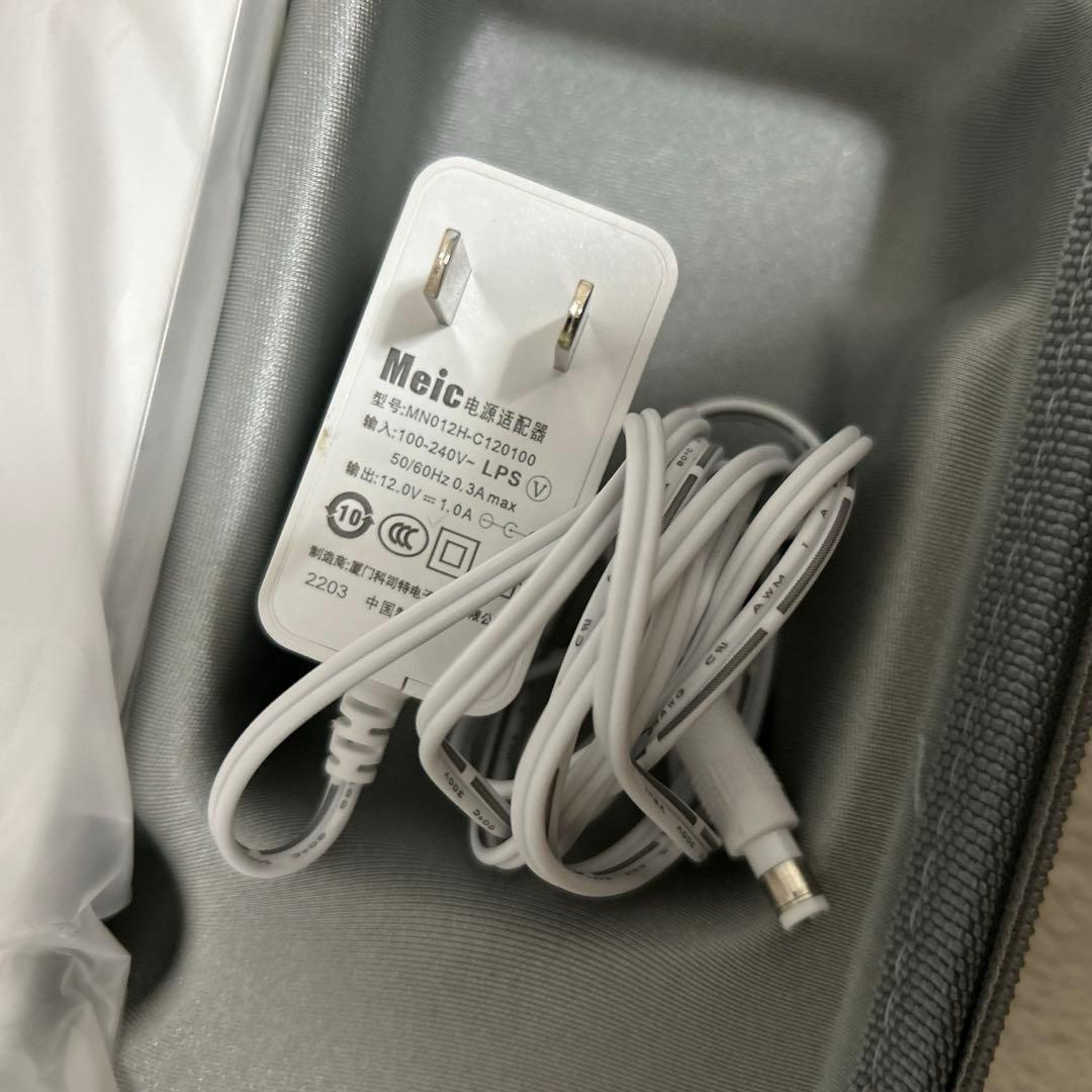 Silk'n FaceTite 美顔器　　ジェル付き　送料込み