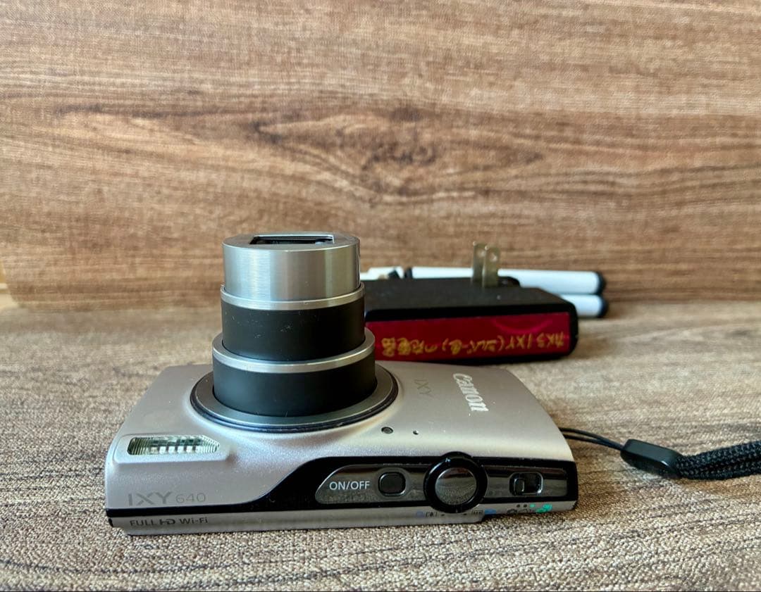 【動作確認済・美品】キヤノンCanon IXY 640 コンパクトデジタルカメラ