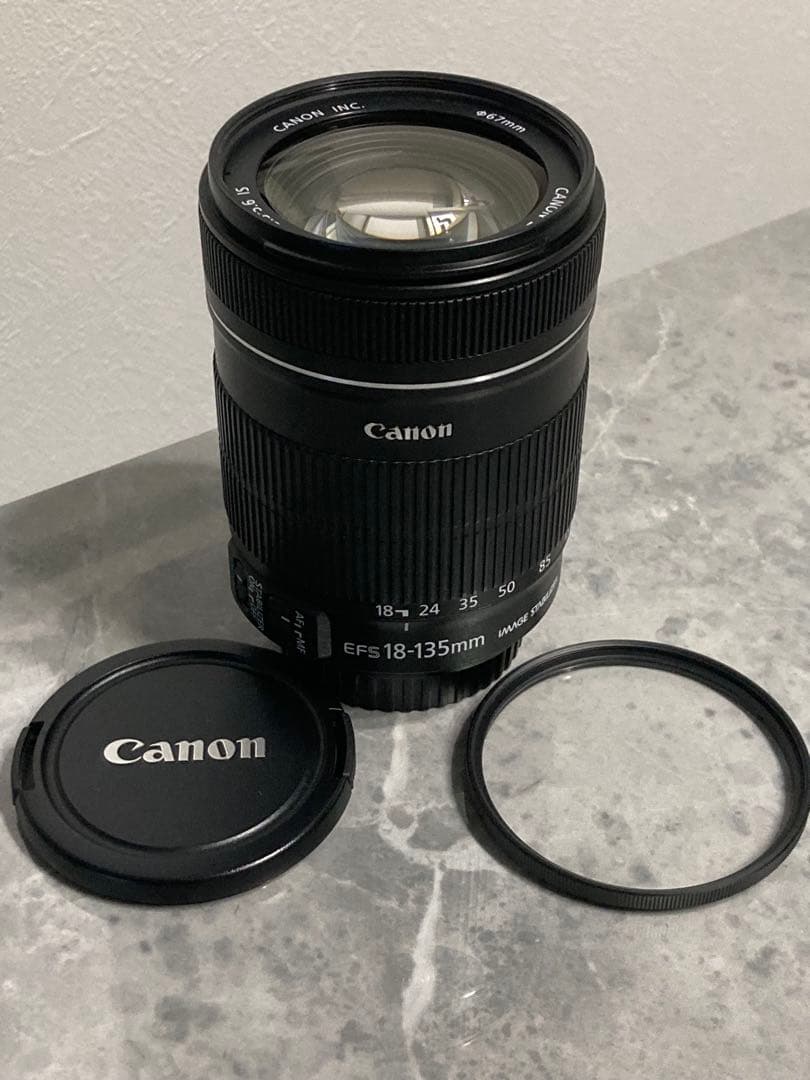 ⭐️美品⭐️Canon EF-S 18-135mm f/3.5-5.6 IS